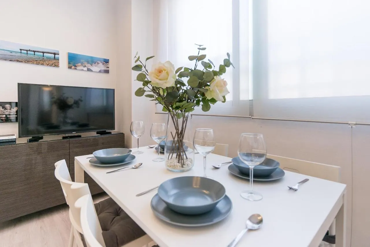 Mlg - Apartamento Trinidad Con Parking Apartment Malaga